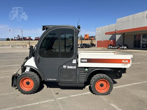 2021 BOBCAT TOOLCAT 5600