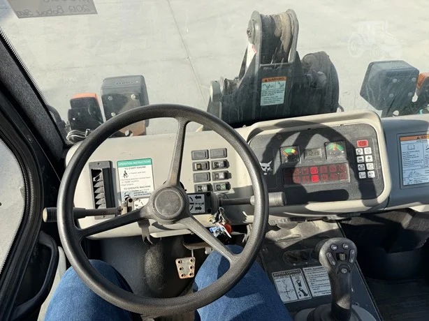 Second image of 2026 BOBCAT E26