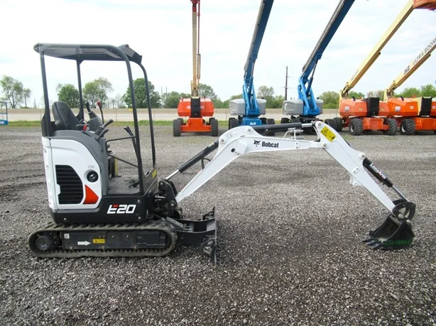 2023 BOBCAT E20