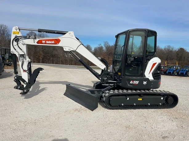 Second image of 2026 BOBCAT E55R2
