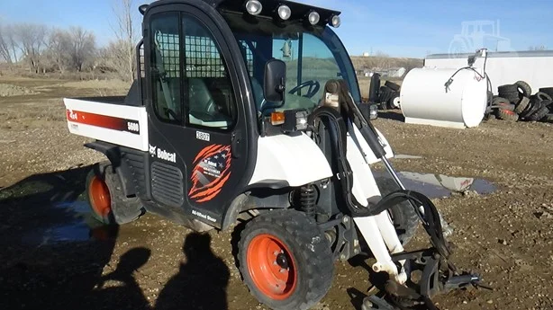 Second image of 2019 BOBCAT TOOLCAT 5600